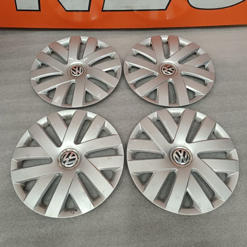 Puklice Volkswagen Polo 15" (bazarové)