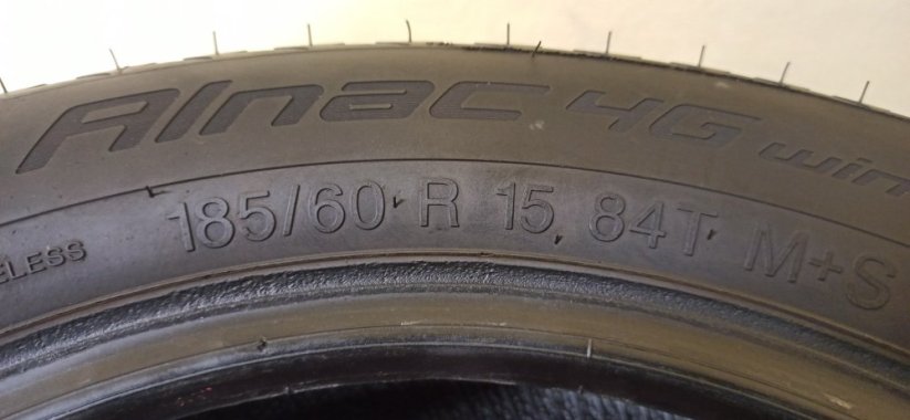 Apollo Alunac 4G Winter 185/60 R15 84T 5,5-6,5 mm (Použité)