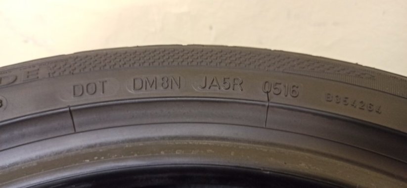 Dunlop 245/40 R17 91W 4,5-5,5mm (Použité)