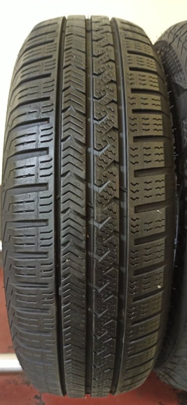 Vredestein Quatrac 5 165/70 R14 81T 5,5 mm (Bazarové)