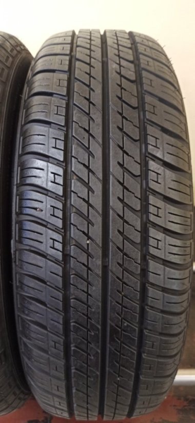 Dunlop SP 10 3E 195/65 R15 91T 6,5 mm (Bazarové)