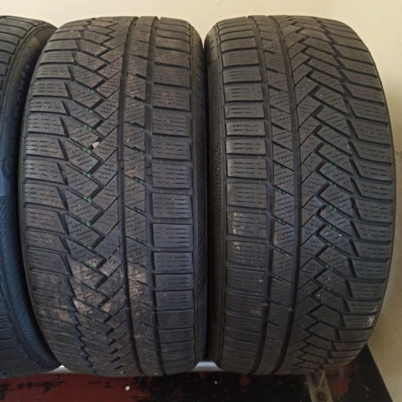 Continental 215/40 R18 89V 4,5 - 6,5mm (Bazarové)