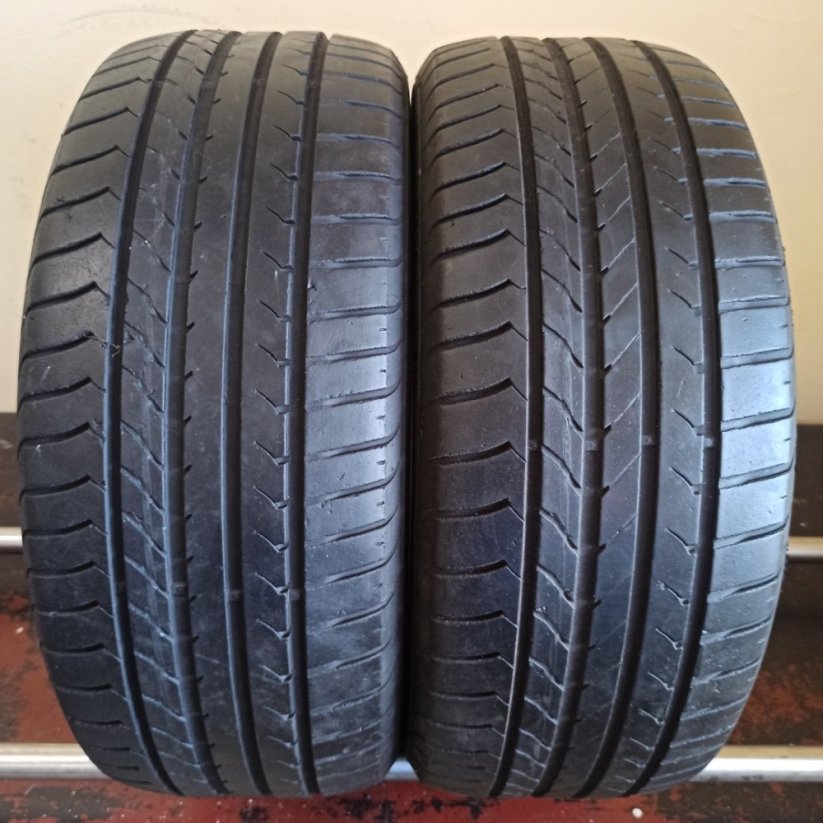 Goodyear Efficent Grip 215/50 R17 91V 4,5 - 5 mm (Bazarové)