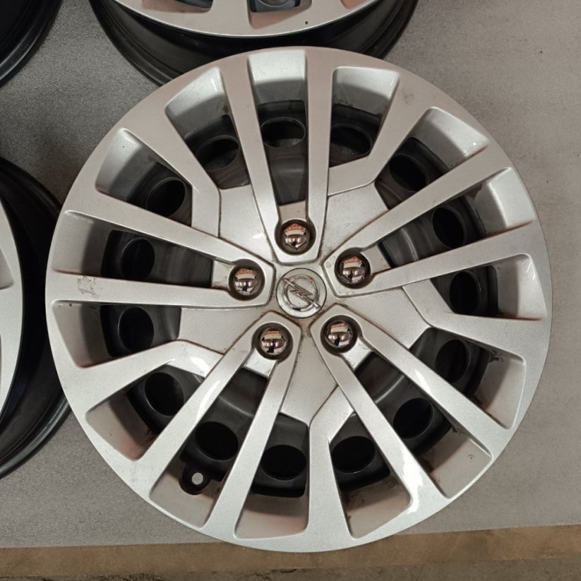 Ocelové disky Opel Vivaro 7Jx17'', 5x108 , ET46