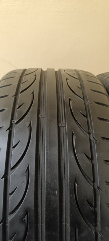 Hankook Ventus V12 Evo 2 235/35 R19 91Y 5 - 6 mm (Bazarové)