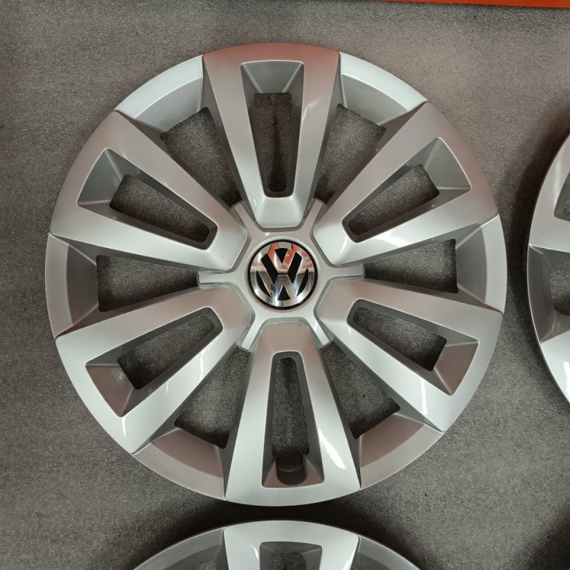 Poklice Volkswagen Passat, Golf, Touran 16" TOP STAV - NOVÉ (použité)-KOPIE