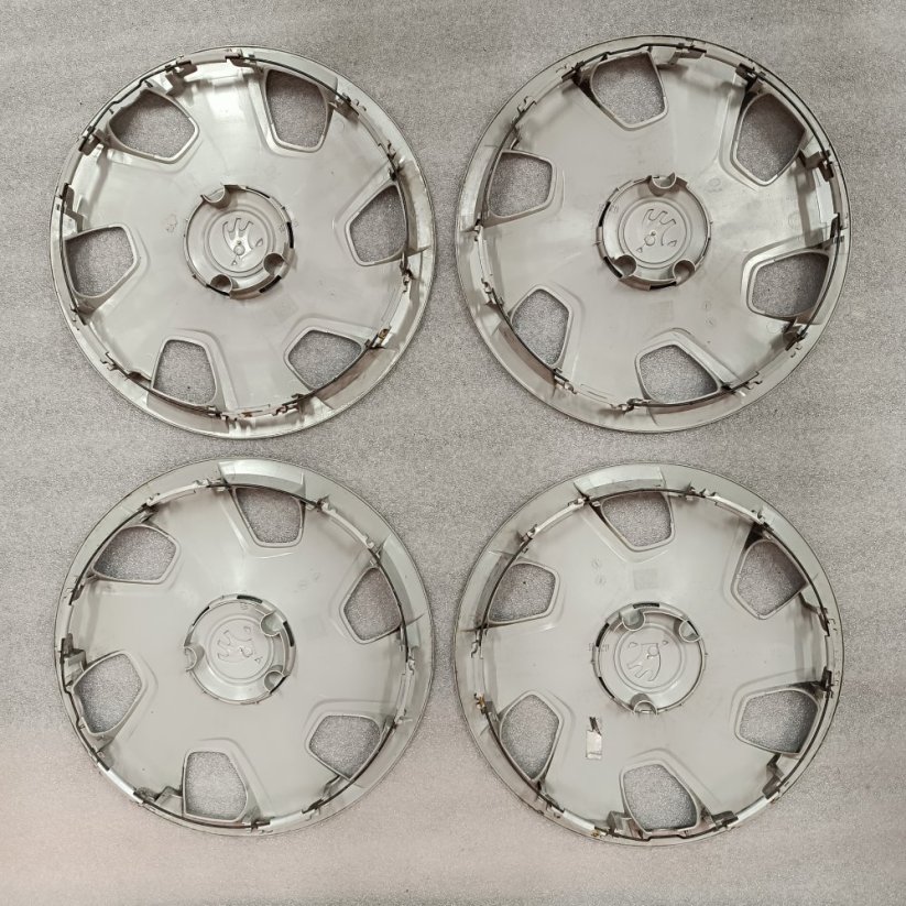 Poklice Škoda Fabia, Rapid 15" (použité)