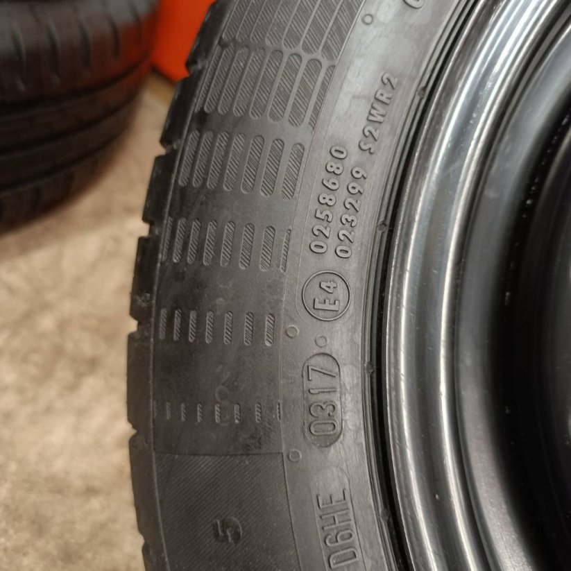 Disky Opel Karl + letní pneumatiky 165/65 R14 79T