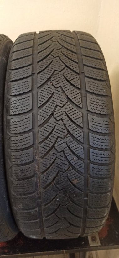 Platin RP60 Winter 235/45 R18 98V 4,5 - 5,5 mm (Použité)