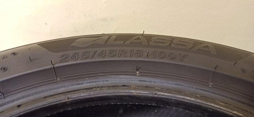 Lassa Revola Nextgen 245/45 R18 100Y 5,5 mm (Bazarové)