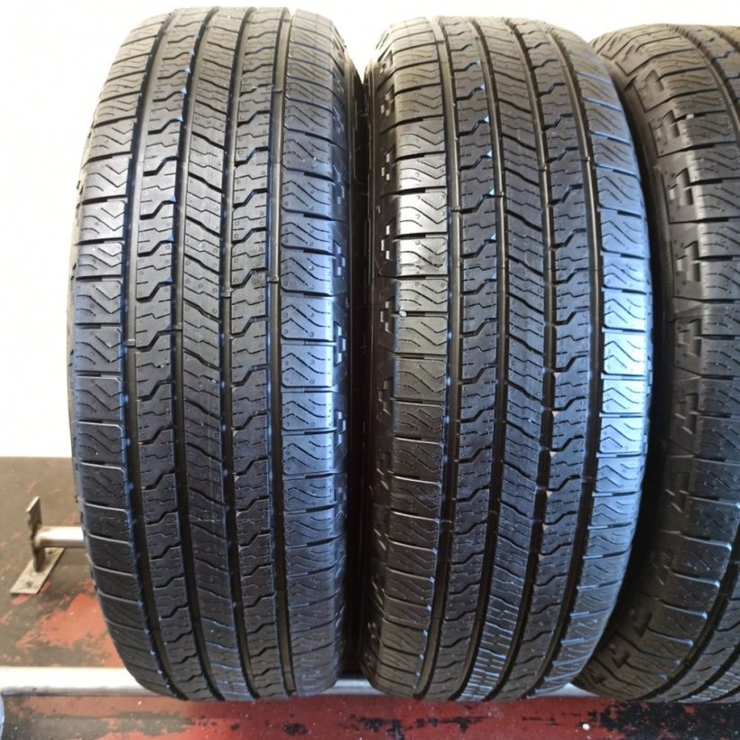 Goodyear Wrangler 255/70 R17 112T 7,5mm DEMO PNEU (Bazarové)