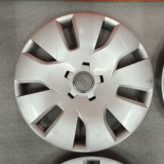 Poklice Audi A3, A4 16" (bazarové)