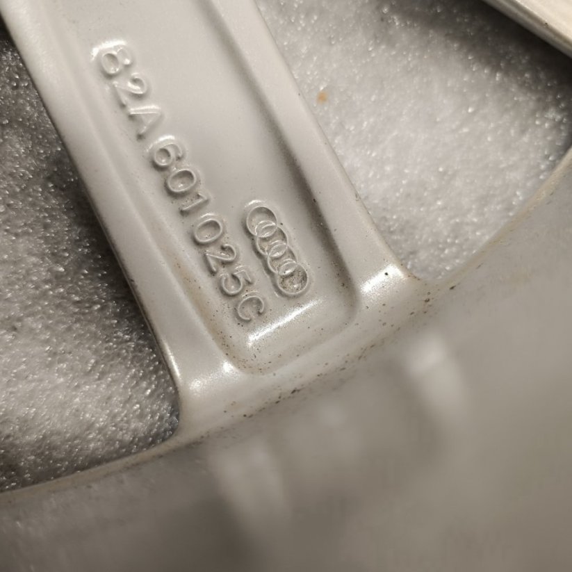 Originální alu kola Audi A1 6,5Jx16, 5x100, ET40