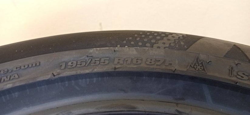 Kumho 195/55 R16 87H 7,5mm (Bazarové)