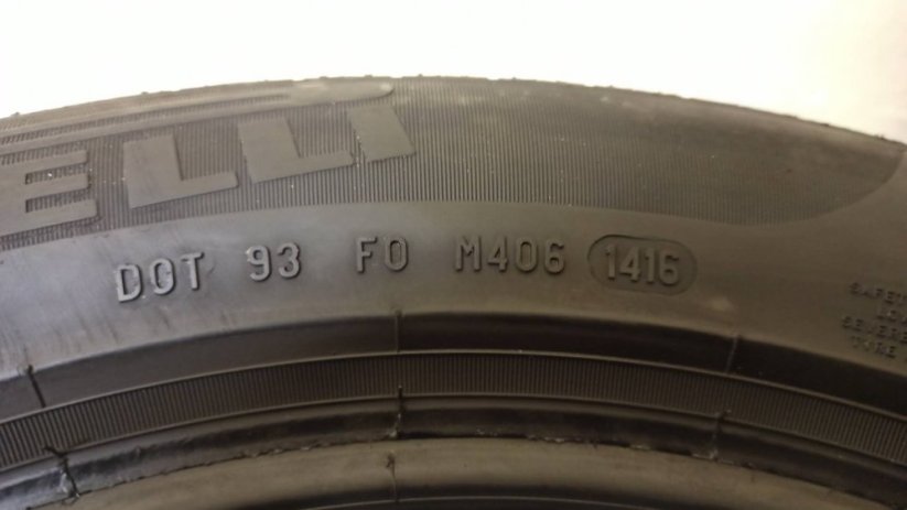 Pirelli 205/60 R16 92W 4,5-5,5mm (Bazarové)