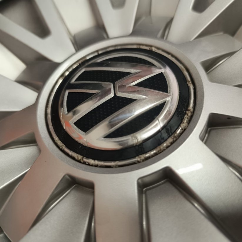 Puklice Volkswagen Tiguan 17" (bazarové)