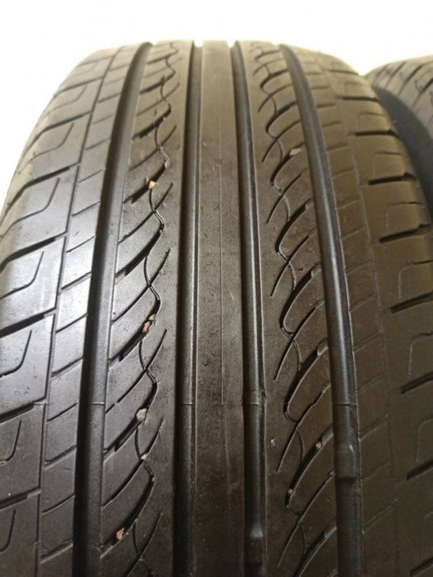 GT Radial 225/60 R18 100V 5,5mm (Bazarové)