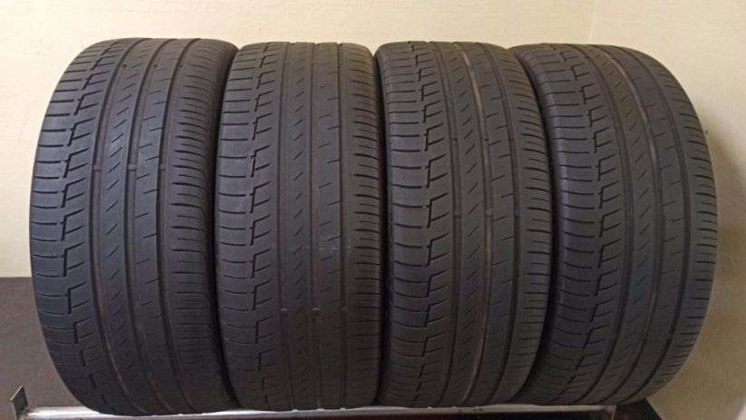 Continental PremiumContact 255/45 R20 105H 3-4 mm (Bazarové)