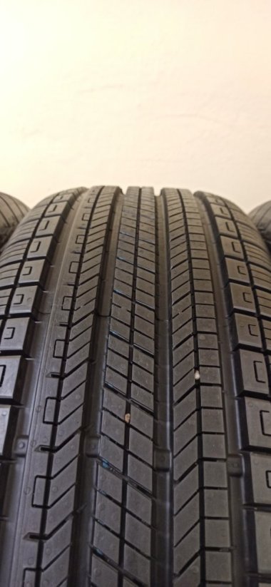 Continental CrossContact RX 255/70 R16 111T 9 mm (Bazarové)