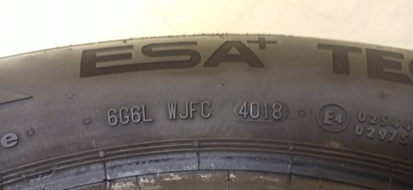 Esa Tecar 185/65 R14 86H 1x6,5-7,5mm; 1x5,5mm (Použité)