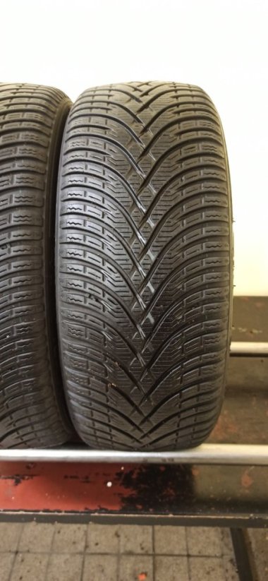 Kleber Krisalp HP3 195/45 R16 84H 4,5 - 5,5 mm (Bazarové)