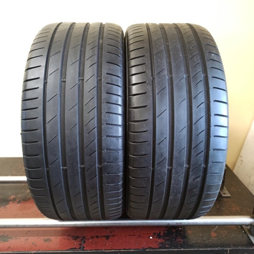 Kumho 275/40 R19 105Y 4-5mm (Použité)