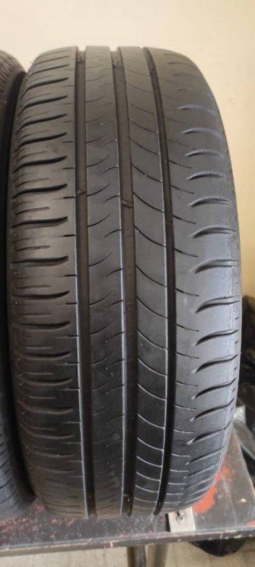 Letní pneu Michelin 195/55/16 5+mm (Použité)