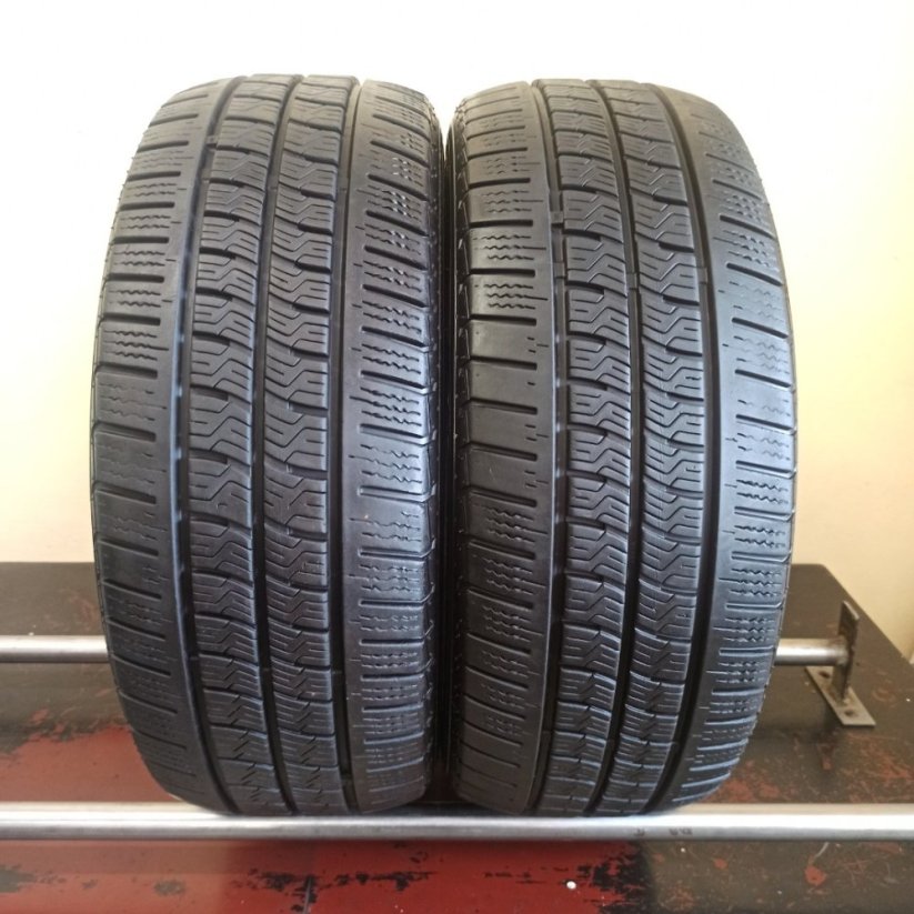 CST 225/55 R17C 109/107H 7mm (Bazarové)