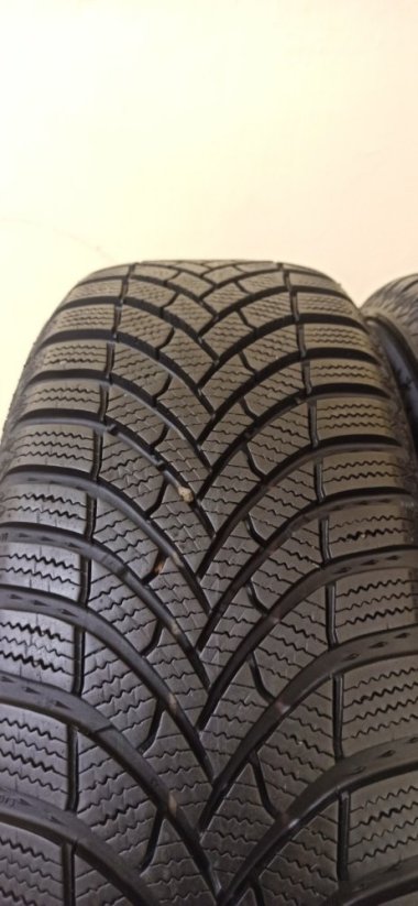 Semperit Speed-Grip 5 195/60 R16 89H 8 mm (Bazarové)