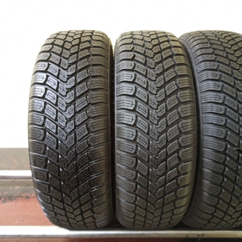 Davanti Alltoura 4 Seasons 165/60 R15 77T 7-7,5mm (Bazarové)