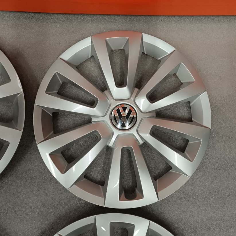 Poklice Volkswagen Passat, Golf, Touran 16" TOP STAV - NOVÉ (použité)-KOPIE