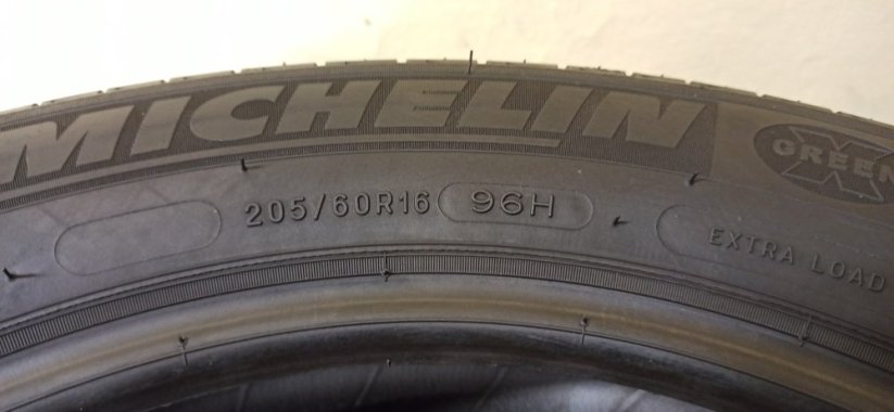 Michelin Energy Saver 205/60 R16 96H 5,5 mm (Bazarové)