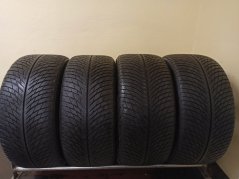 Dvourozměrné Michelin Alpin 265/40 R19+ 285/40 R19 (Použité)