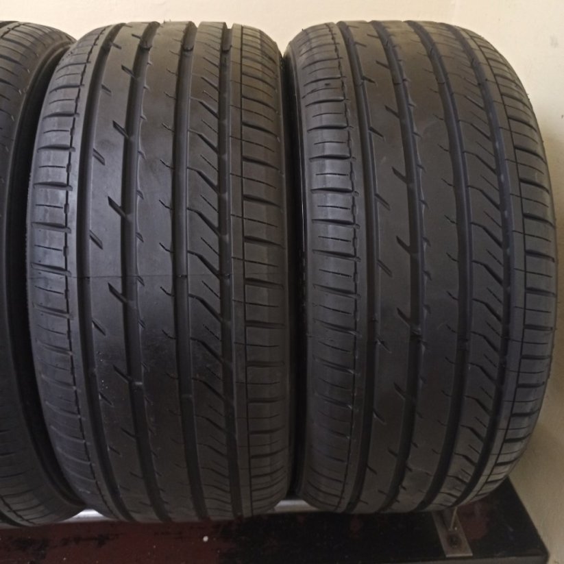 Davanti DX 640 255/45 R18 103Y 6,5 - 7 mm (Bazarové)