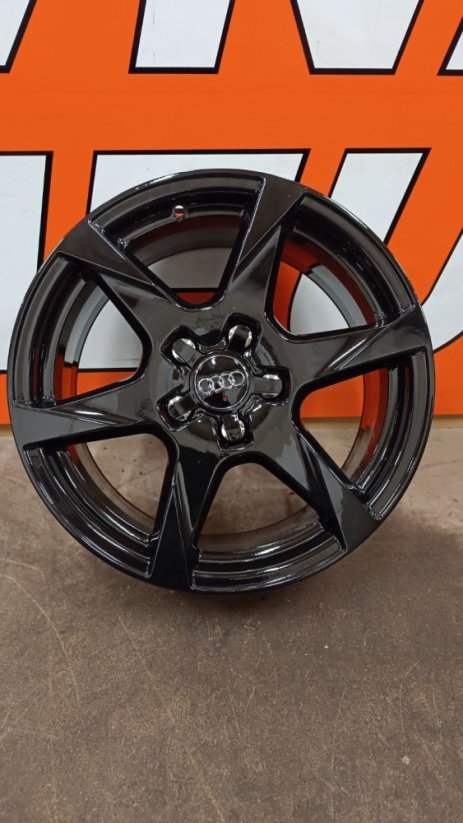 Originální alu kola na Audi A4, A6 7,5Jx17 ,ET45
