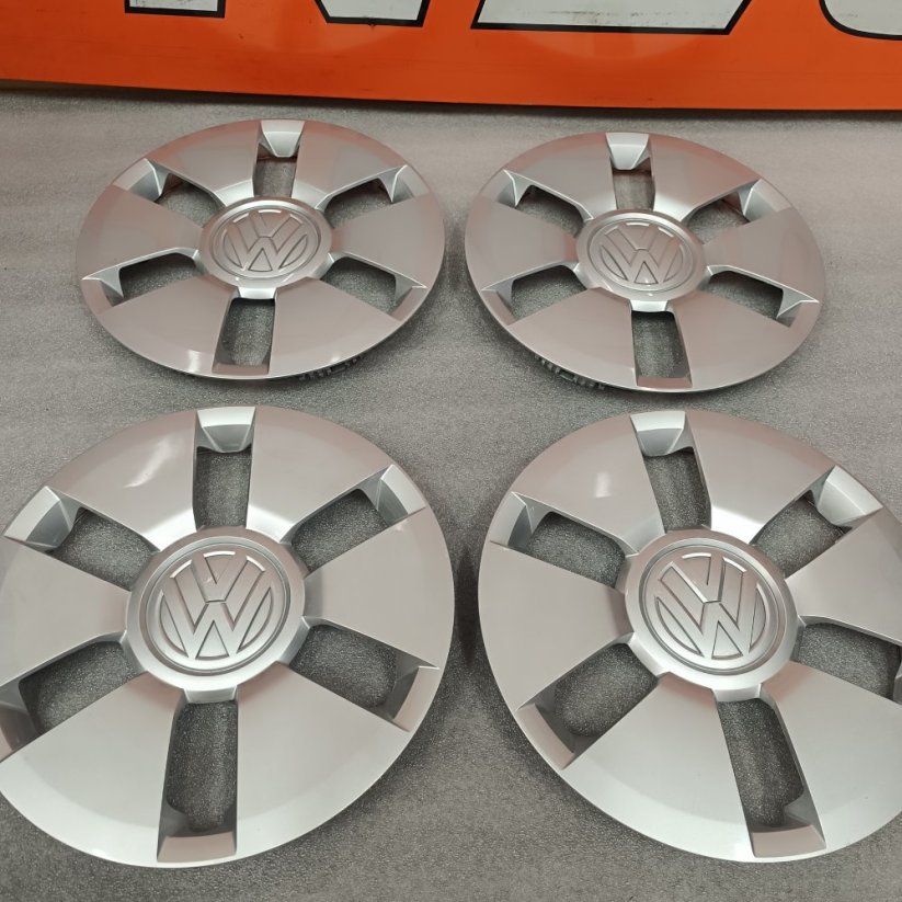 Puklice Volkswagen 14" TOP STAV (bazarové)