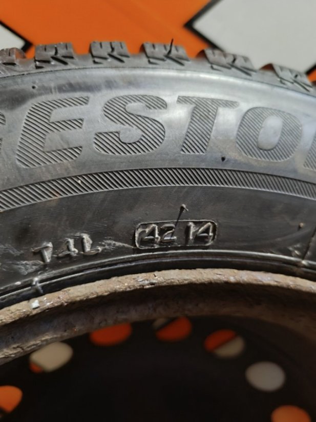 Zimní kola Volkswagen 5x112, ET47, pneu 195/65 R15