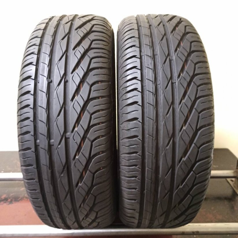Uniroyal 205/60 R16 96Y 6mm (Bazarové)