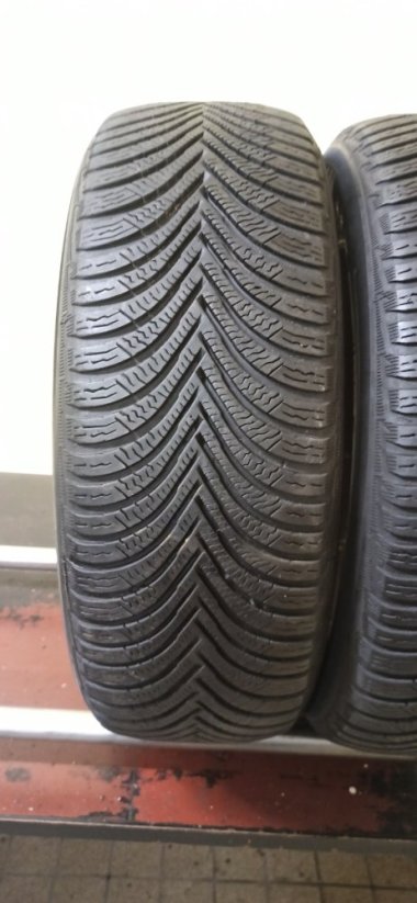 Michelin Alpin 5 205/60 R16 96H 5 - 6 mm (Bazarové)