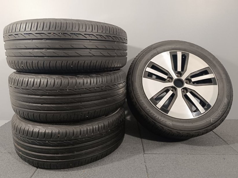 ALU kola Volkswagen Golf / e-Golf 205/55 R16