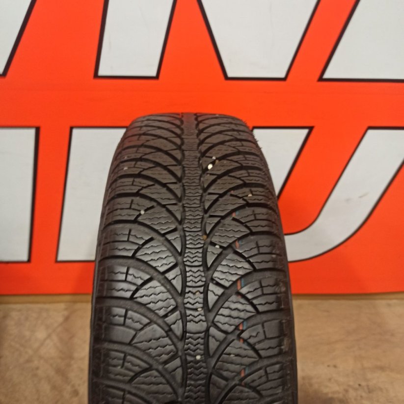 Kola na Mazda 2, Mazda Demio zimní pneu 185/65 R15