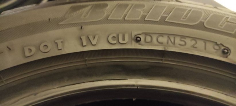 Bridgestone 175/55 R15 77V 6,5mm DEMO (Bazarové)