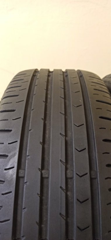 Continental PremiumContact 5 205/60 R16 92V 4,5 mm (Použité)