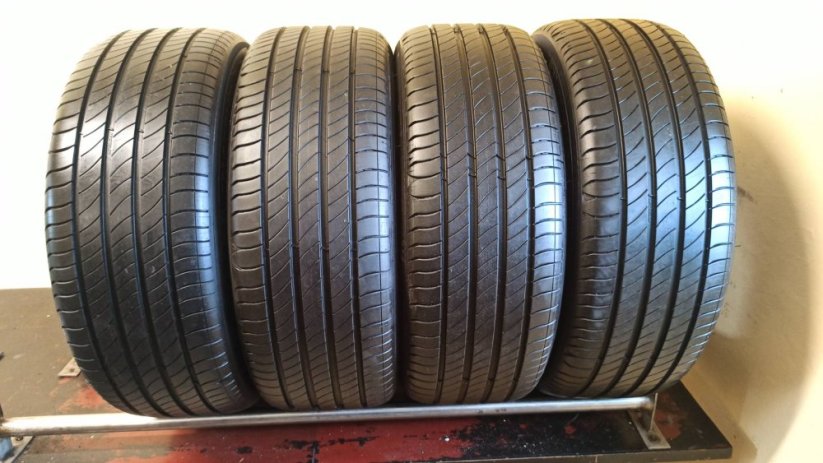 Michelin Primacy 4 215/55 R18 99V 5,5-6,5mm TOP (Bazarové)
