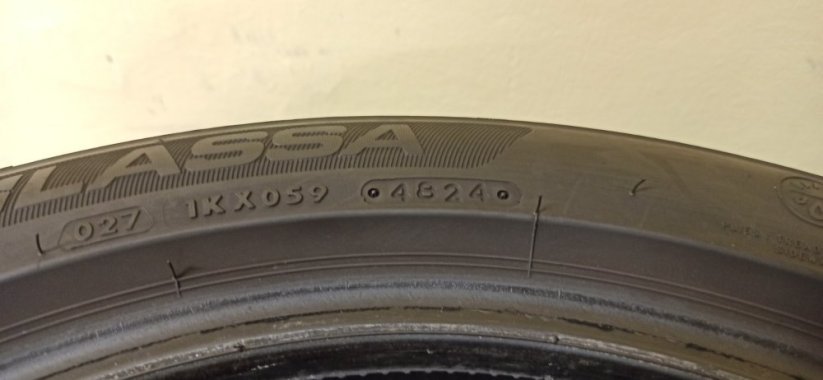 Lassa Revola Nextgen 245/45 R18 100Y 5,5 mm (Bazarové)