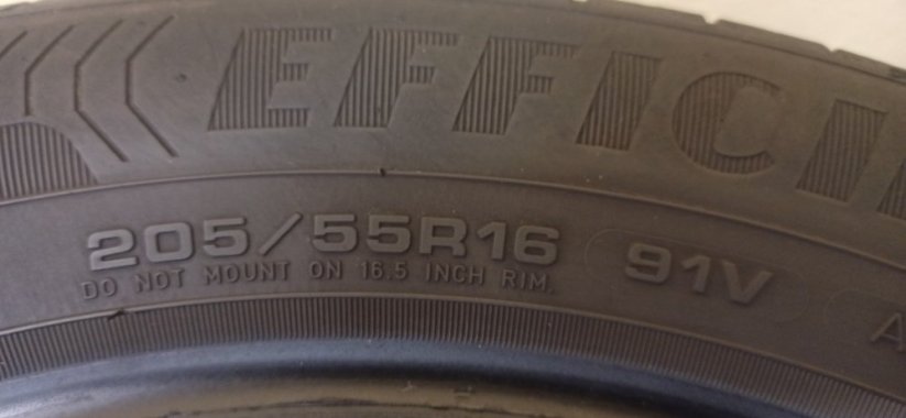 Goodyear Efficient Grip 205/55 R16 91V 3,5 - 4 mm (Použité)