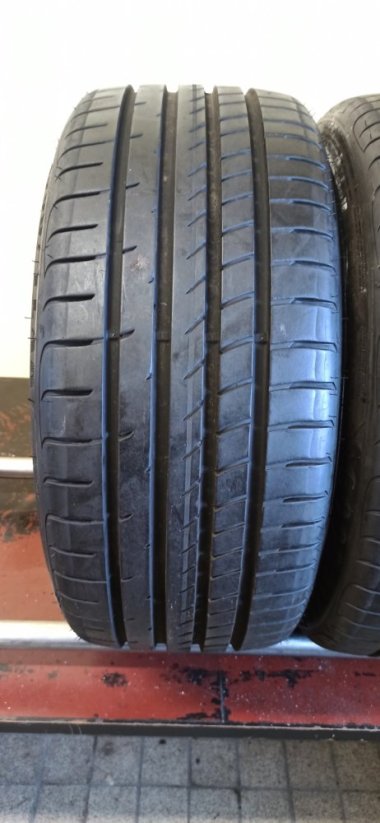 Goodyear Eagle F1 205/40 R17 84Y 6,5mm (Použité)