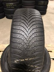Hankook 205/60 R15 91H 4,5-5,5mm (Bazarové)