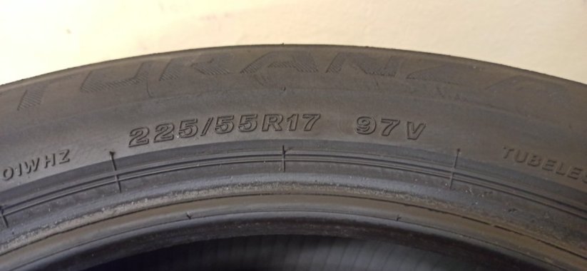 Bridgestone Turanza T001 225/55 R17 97V 4,5-5,5mm (Použité)