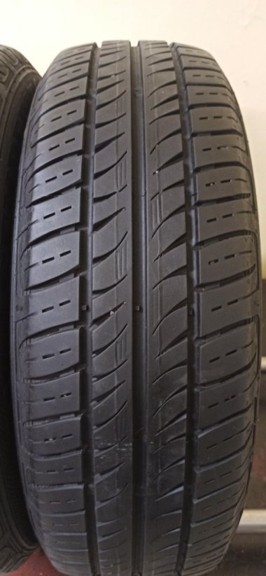 Semperit Comfort-Life 2 185/65 R15 88T 5 - 5,5 mm (Bazarové)